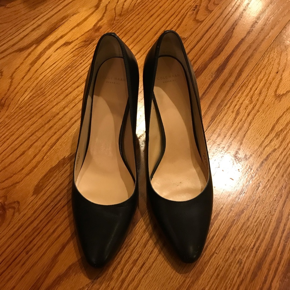 Cole Haan black pumps
